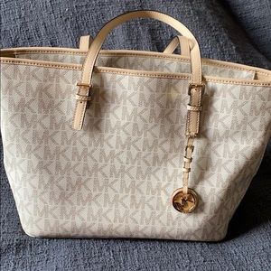 Micheal Kors Large Tote